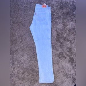 Brand new condition. Haven’t been worn more then 10 mins